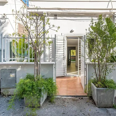 Abracadabra Hidden Garden Nyaraló Palermo